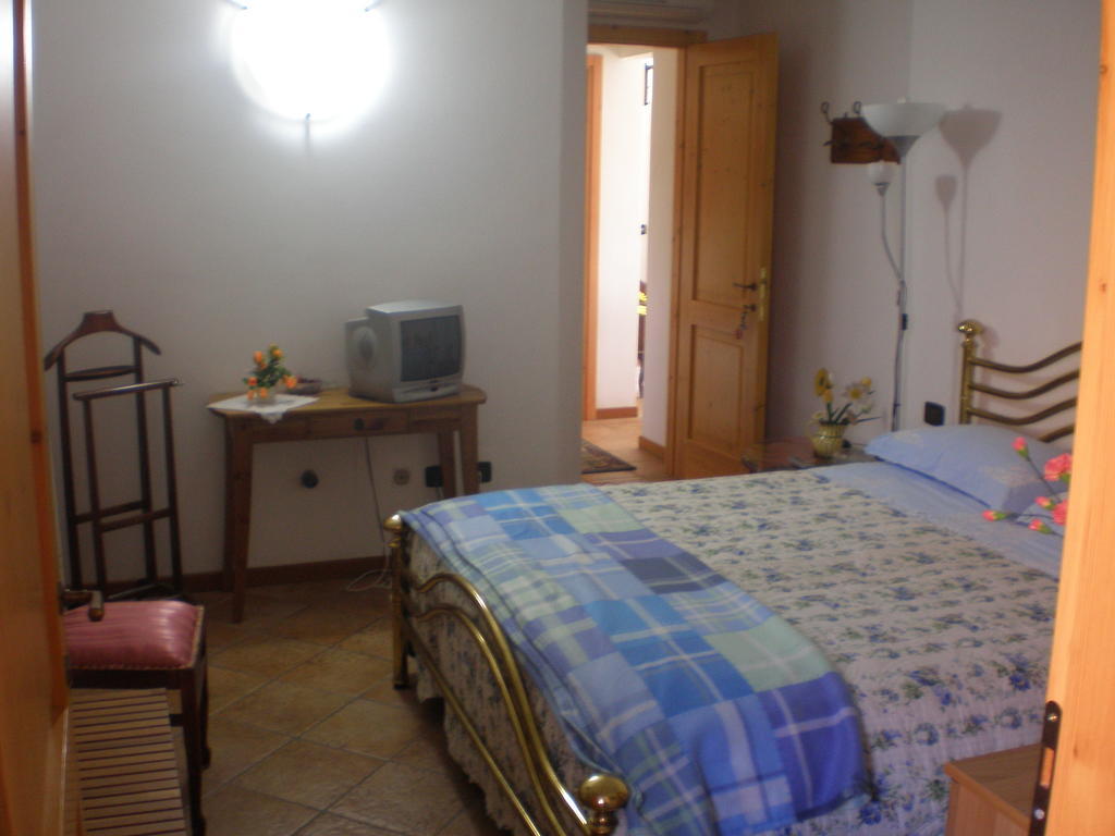 Bed & Breakfast Il Giardino Baricella Zimmer foto